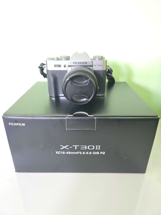 Fujifilm X-T30 II с гаранция (много пазен, на малко кадри)