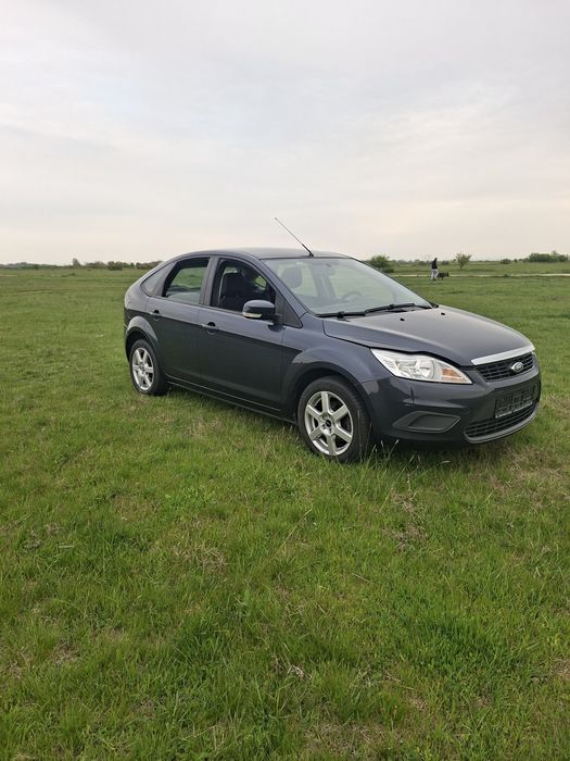 Ford  Focus 1.6 Benzină