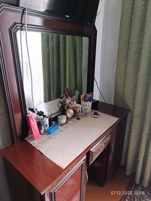 Мебель б /у, шкаф, спални, тримо