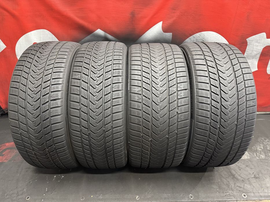 245 40 21 / 275 35 21, Зимни гуми, Спорт пакет, GripMax SureGripPro, 4 броя