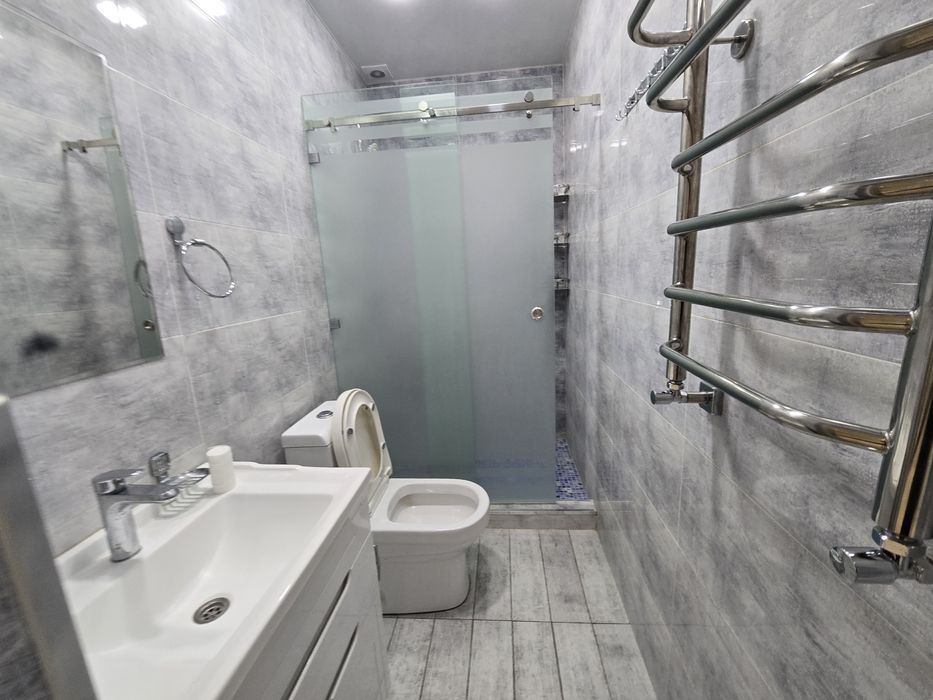 3 xona yangi uy sotiladi  raximov skool oldida