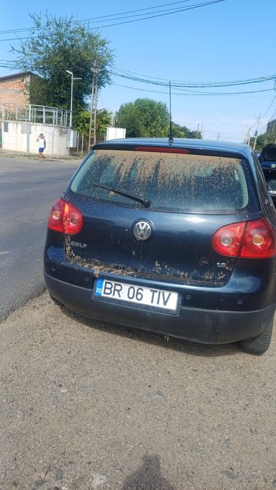 Dezmembrez golf 5 1.6 bse 180 mii km