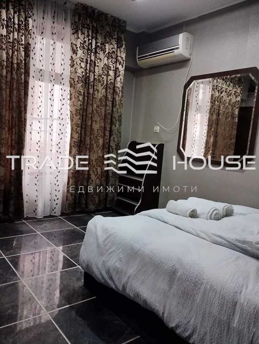 Дава се под наем Многостаен апартамент в Пловдив, Младежки Хълм - 190 кв.м за 600 € - Снимка #3