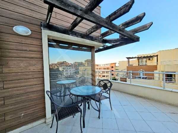 Продава се Едностаен апартамент в Созопол - 67 кв.м за 1389 €/кв.м - Снимка #2