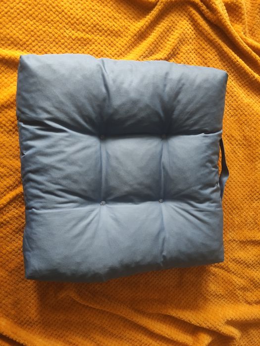 Подушка-сидушка 50*50