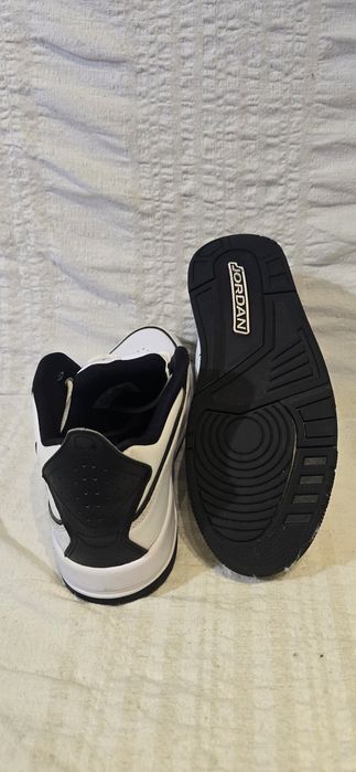 Nike Jordan Courtside 23