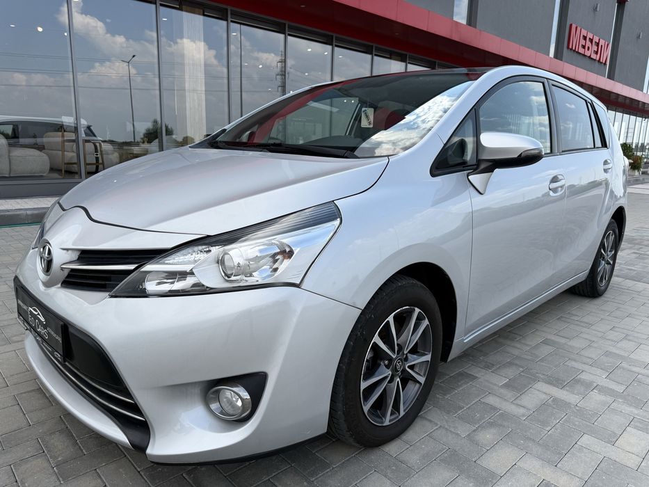 Toyota Verso 2.0 D-4D 126к.с FACELIFT / EXECUTIVE
