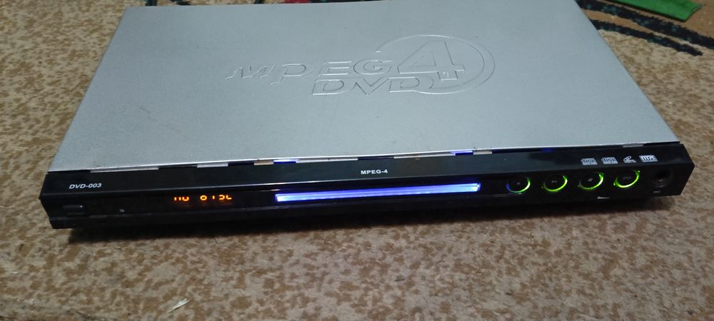 «DVD-плеер MPEG-4 DVD-003 (рабочий)»