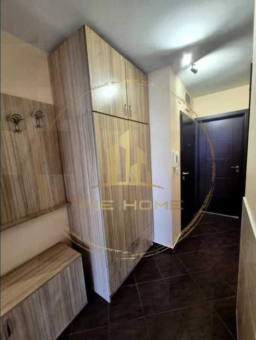 Дава се под наем Двустаен апартамент в Варна, Колхозен пазар - 55 кв.м за 398.82 € - Снимка #2