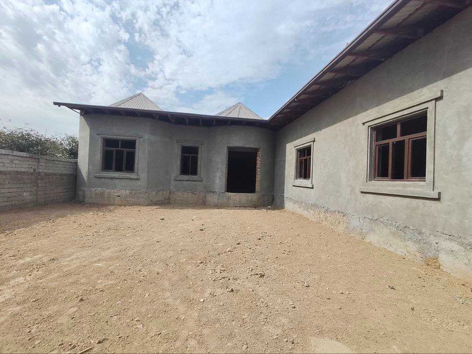 Уй Зангиота Зиёратгохи якинида 4,5 сотих