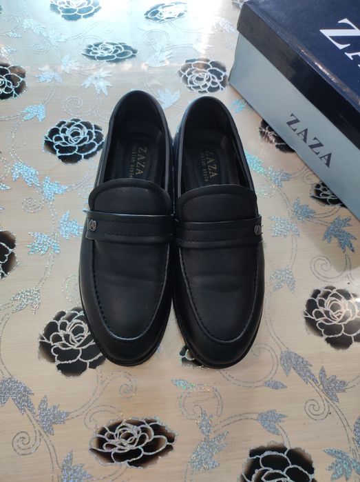 Продам туфли мужские подростковые