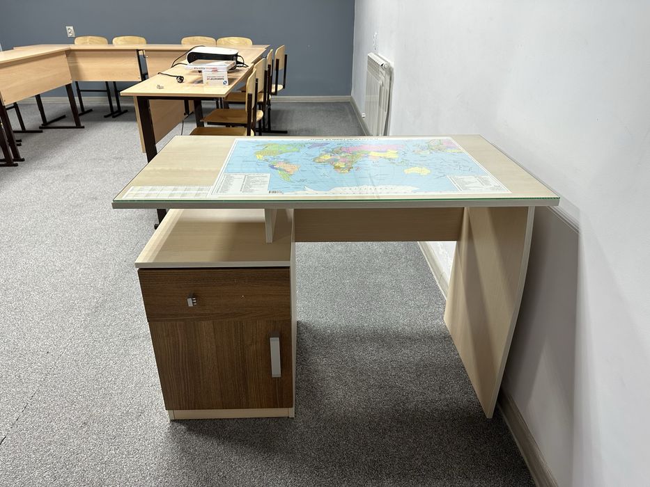 Парта детская. Парта