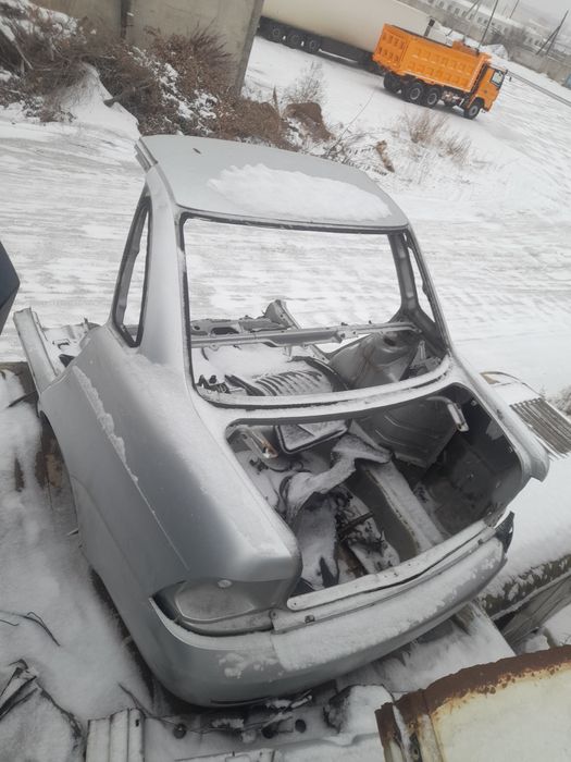 Задняя часть лада прира