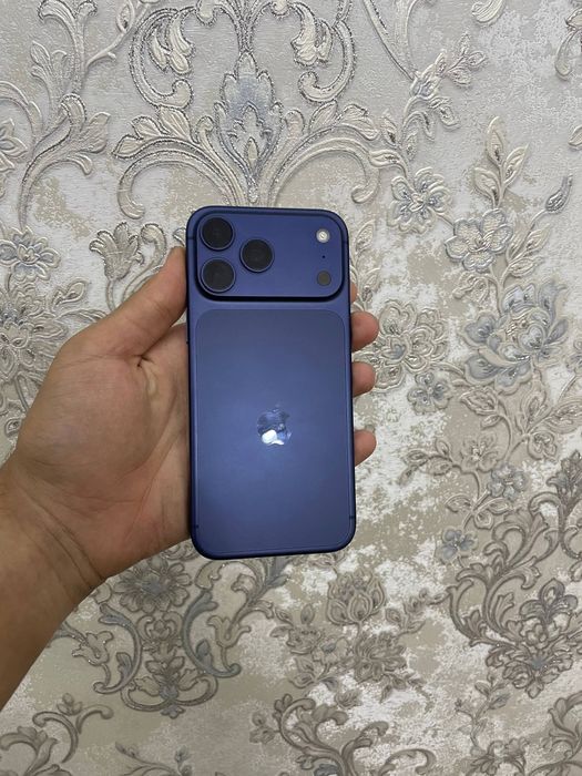 Iphone 17 pro max sotiladi
