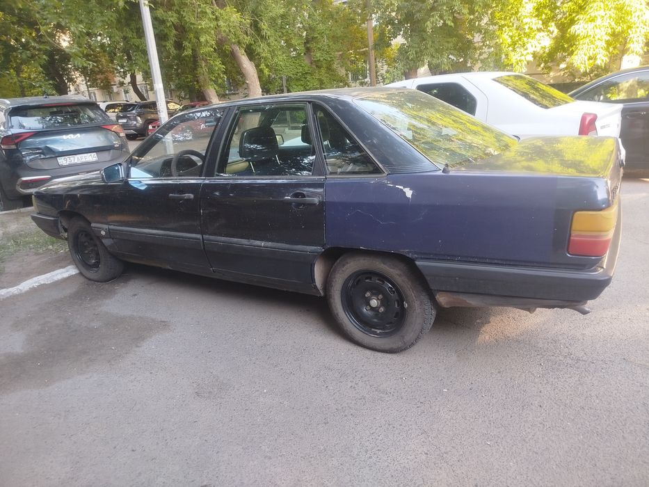Продам Audi 100, 1986 г
