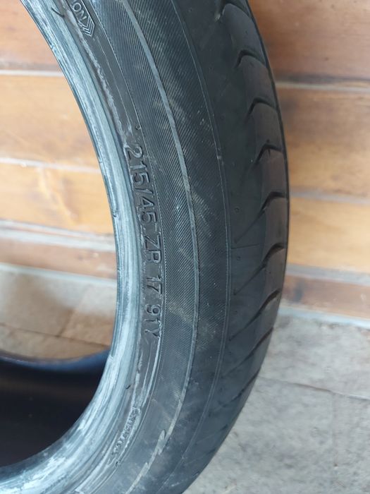 Джанти и тасове  от Мерцедес 16" и две гуми 17 "