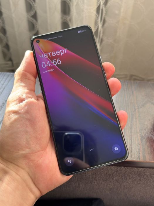 Продам one plus 9