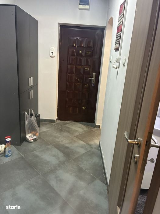 Garaoniera Cu totul nou stradal Lucretiu Patrascanu