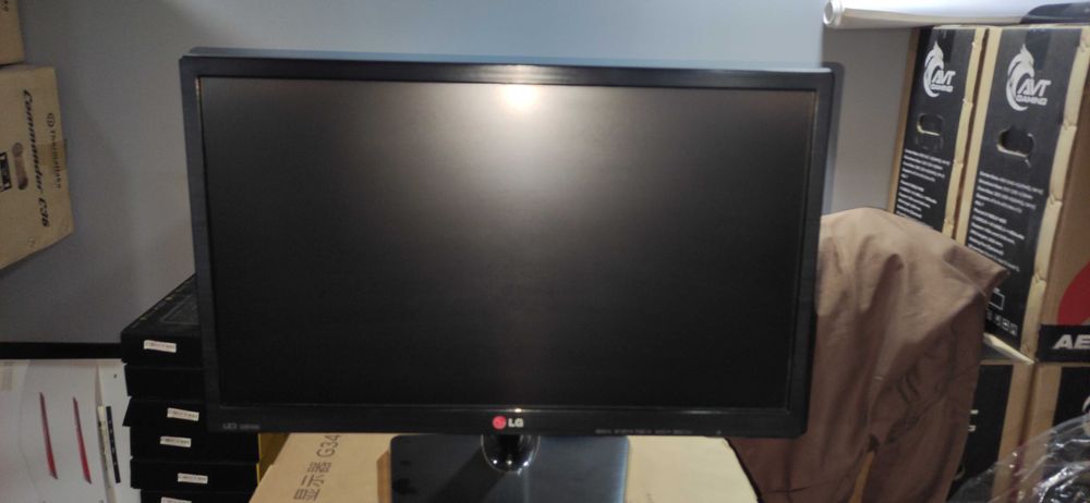 Монитор LG 22EN33S, 1920x1080, 75 Гц, TN