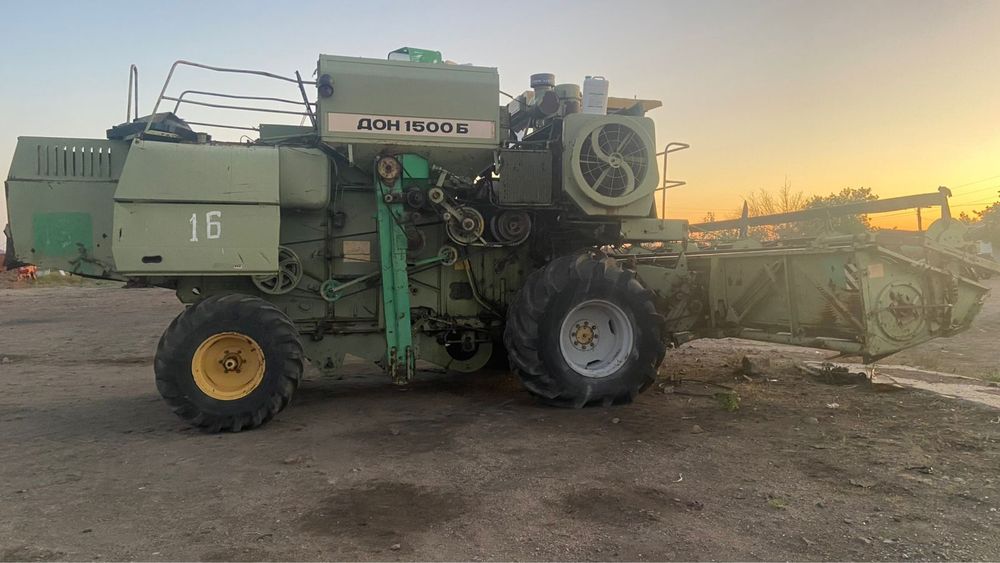 Продам комбайн Дон-1500