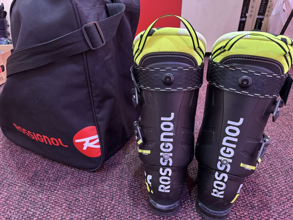 Clapari barbati Rossignol Speed flex 100 marime 44 mondo 28,5 cm