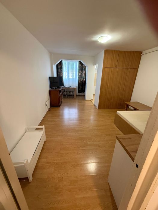 Inchiriez garsoniera Manastur