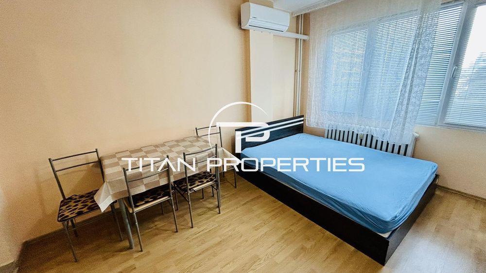 Дава се под наем Едностаен апартамент в Бургас, Славейков - 43 кв.м за 306 € - Снимка #1