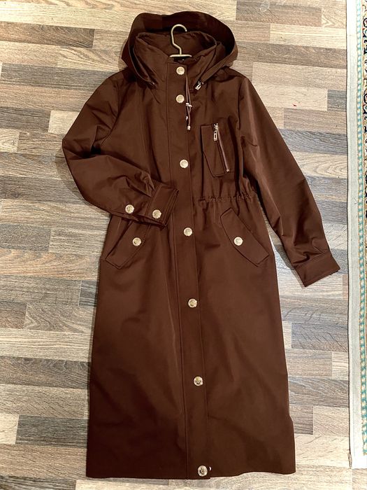 Продам ветровку плащ