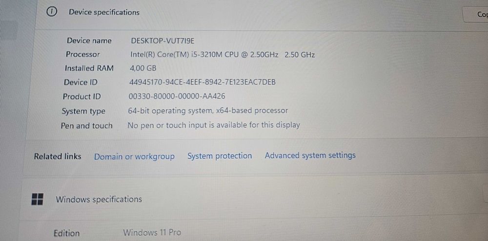Macbook Pro 13 Core i5 Mac OS и Windows 11, добра батерия