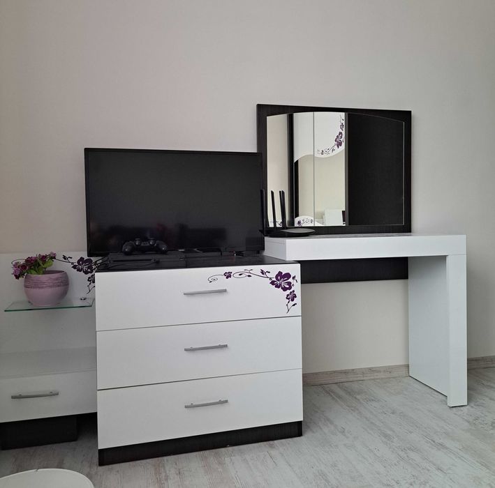 Комплект обзавеждане за спалня