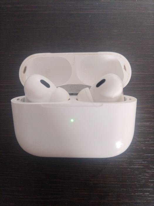 Airpods pro, б/у