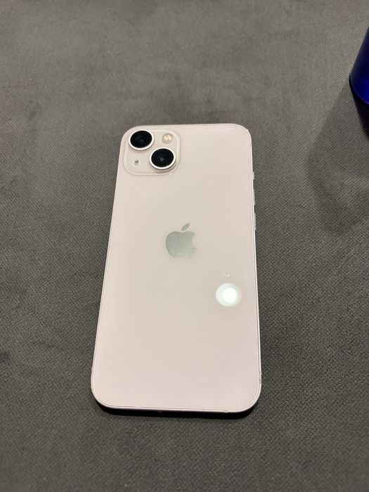 iPhone 13 розов