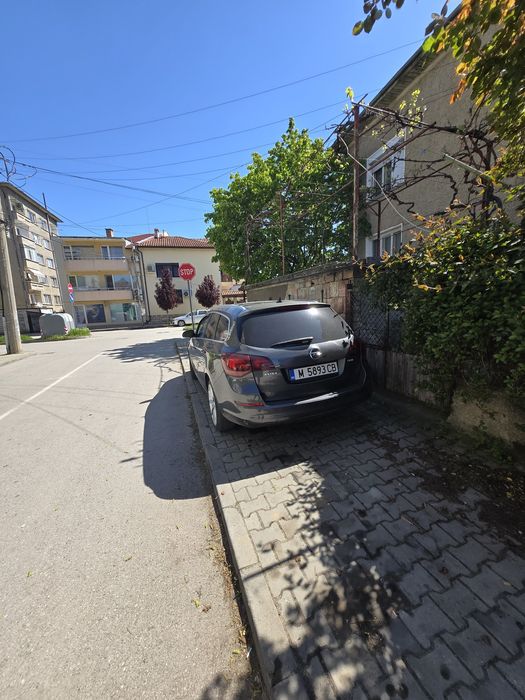 Opel J 2011г.110 коня