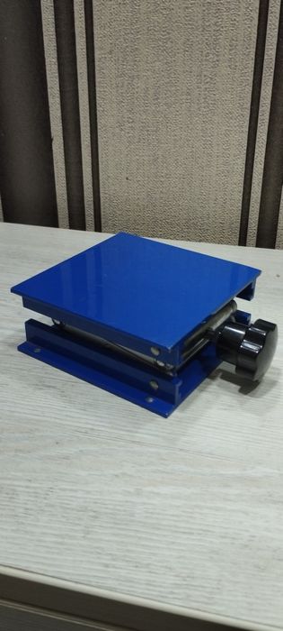 Алюминиевый лабораторный подъемный стол. Лабораторный лифт