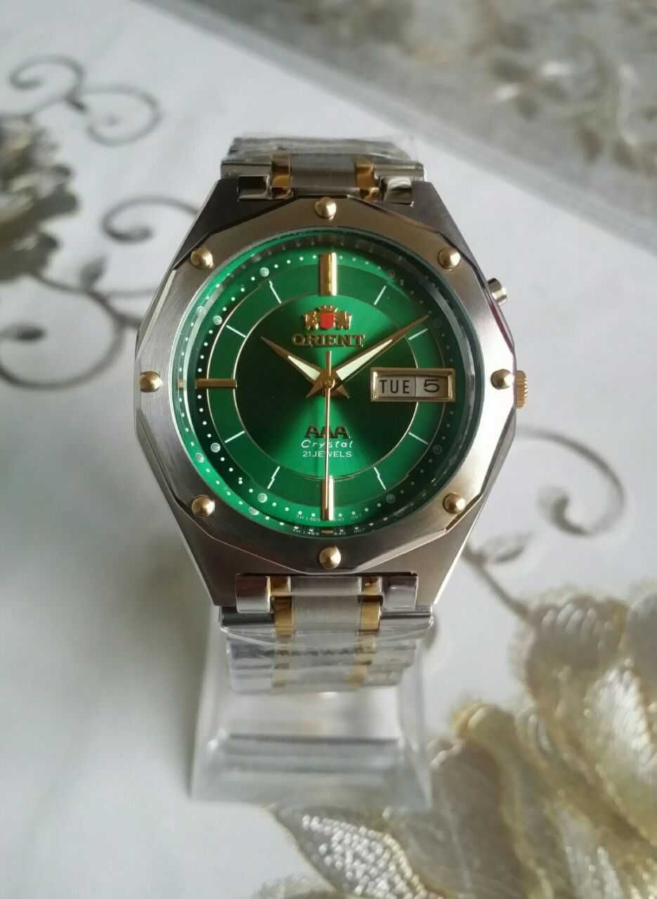 Orient crystal 160 . Olx