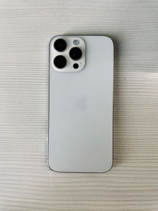 Айфон 16 про мах