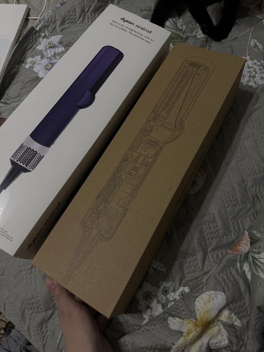 Dyson Airstrait (оригинал)
