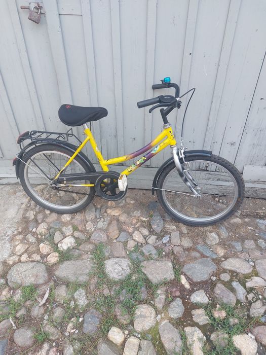 Vând bicicleta de copii
