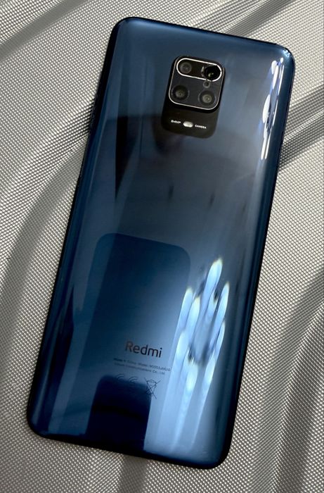 Продам Redmi Note 9 pro