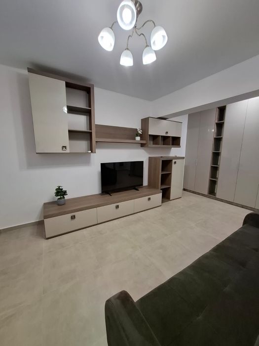 Proprietar,inchiriez apartament 2 camere