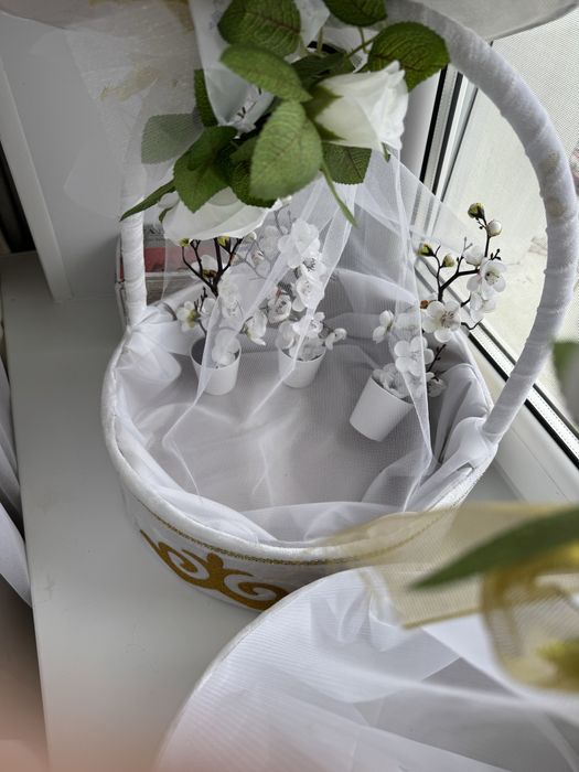 Прдам корзину на свадьбу