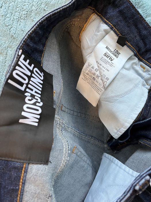 Дамски дънки Love Moschino 25 нови