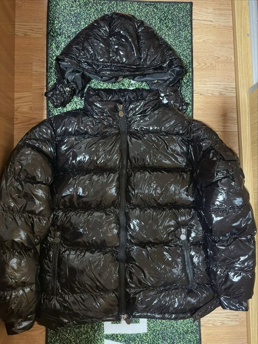 Moncler Puffer (size L)