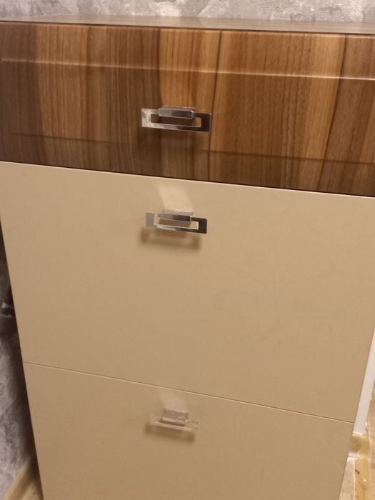 Обувниц в прихожую б/у