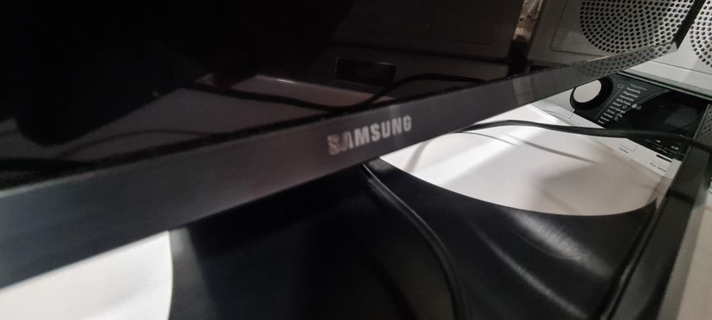 Телевизор Samsung 55 4K UHD