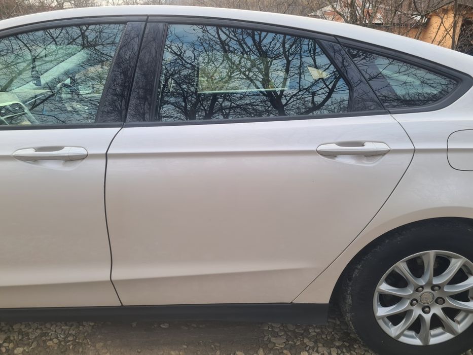 Dezmembrez Ford Mondeo mk5