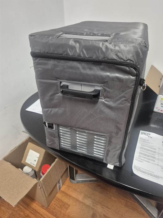 Frigider auto cu compresor Denise Network 50 l