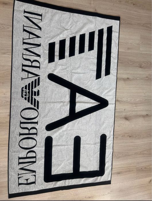Плажна кърпа,хавлия Emporio Armani-оригинална