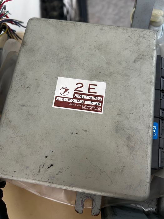 Subaru Legacy 1996 седан на части