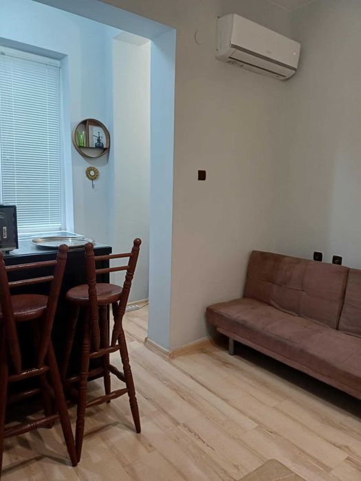 Дава се под наем Двустаен апартамент в Пловдив, Център - 75 кв.м за 400 € - Снимка #13